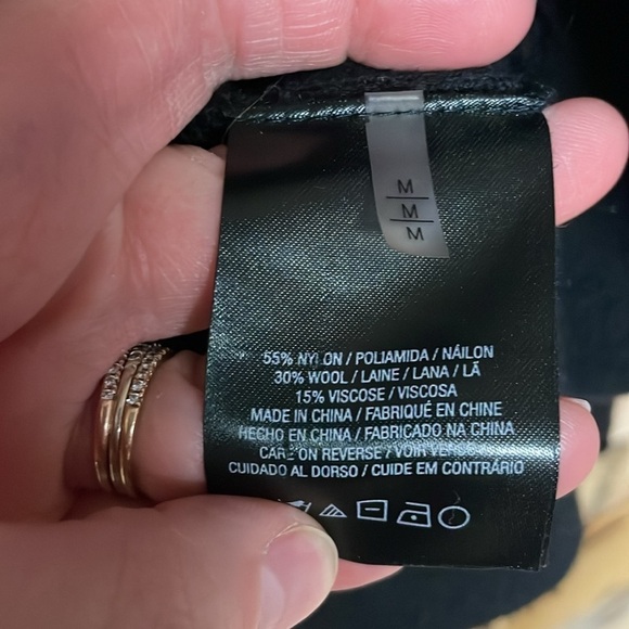 T Tahari size medium black cocoon cardigan - Picture 4 of 9